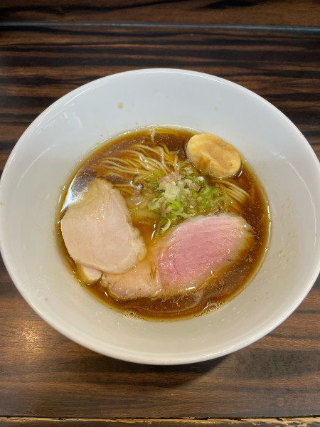 「アジ煮干中華そば」@中華そば 梟の写真