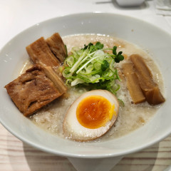 麺匠 虎白 新宿アイランドタワー店の画像
