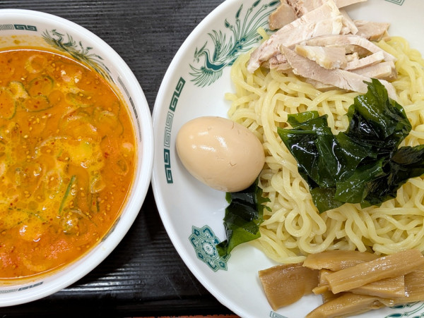 「ピリ辛とんこつつけ麺＋味玉」@日高屋 青物横丁店の写真