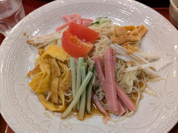 「冷やし中華」@中国四川料理 辣妹子の写真