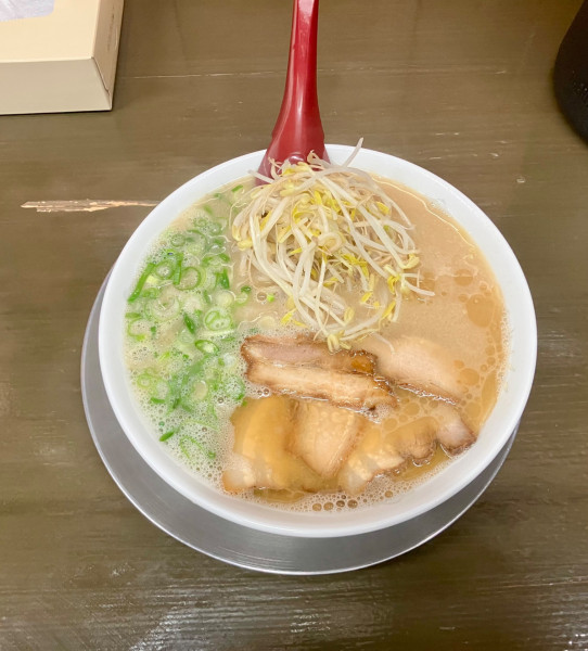 「ラーメン　900円」@ラーメン洋の写真