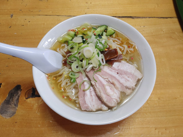 「限定　冷やし煮干し　和え玉　950+300円」@福島屋の写真