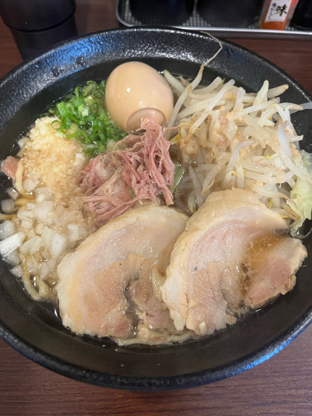 「特製ラーメン」@麺処 靖哲の写真