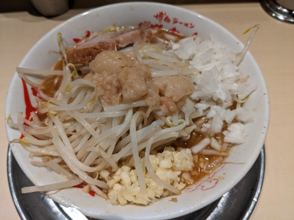 「つけ味ラーメン（少なめ、シークワサー）」@麺でる 立川店の写真