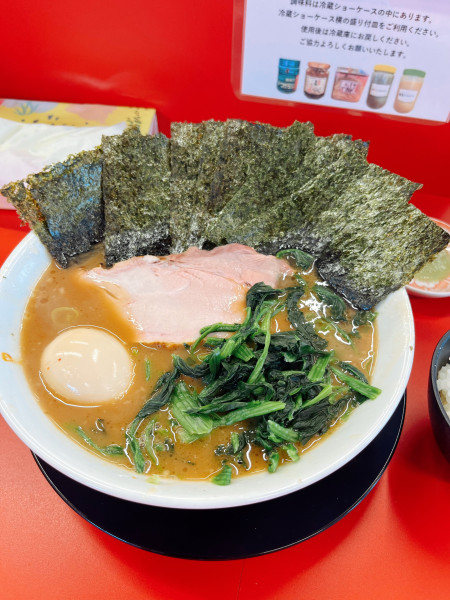 「直伝ラーメン」@王道家直伝との丸家 伊勢崎店の写真