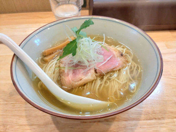 「中華そば五塩+俺の炒飯」@いのちノ中華そば 龍ノ谷の写真