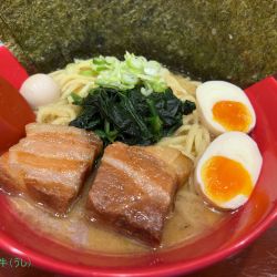 横浜家系ラーメン 赤家 西川口店の画像