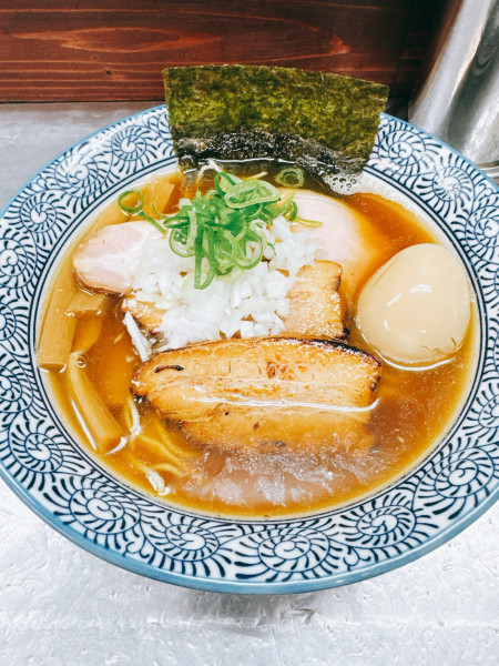 「7種の魚介らーめん 淡口」@麺や 睡蓮の写真