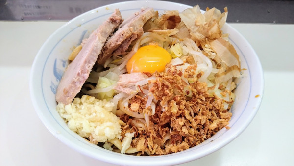 「【限定】冷たい汁無し(ラー油)」@麺とれの写真