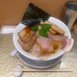 地鶏醤油らーめん　特製