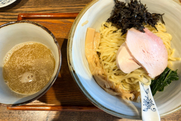 「煮干しと烏賊肝のつけ麺」@メンドコロ Kinariの写真