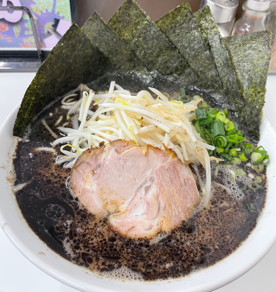「黒らーめん＋のり」@ぶたまるきの写真