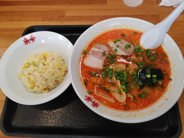 「辛味噌ラーメン　ミニチャーハン　940+150円」@喜多方ラーメン 来夢 喜多方本店の写真