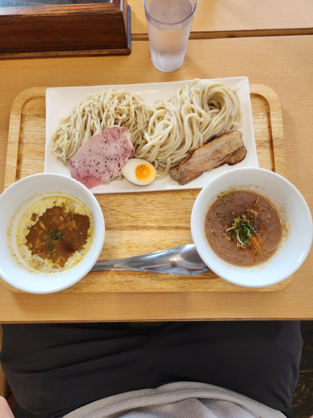 「2×2つけ麺(和風カレーと濃厚担々)」@FREEATの写真