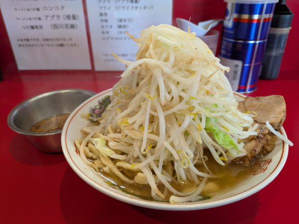 「ミニラーメン豚1枚」@ラーメン英二の写真