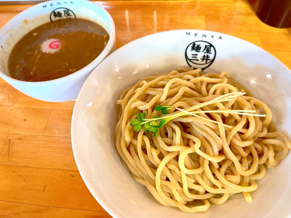 「つけ麺　中盛300g（1050円）」@麺屋三井の写真