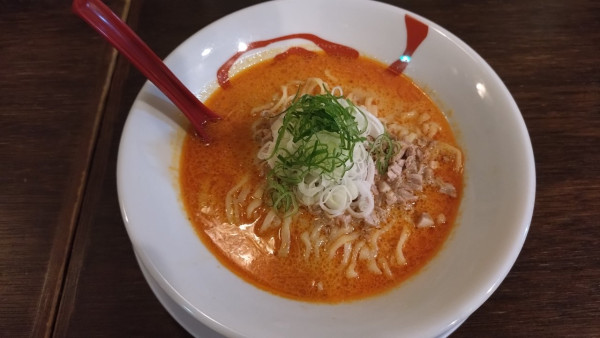 「担々麺(700円)」@拉麺居酒屋 渦巻き鳥の写真
