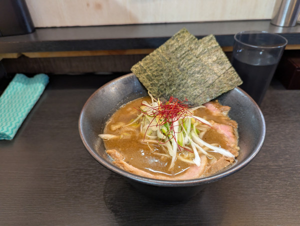 「焼きあごらーめん」@麺屋なにがしの写真