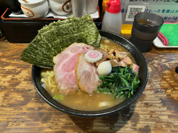 「(夜ニュー)クラシカル家系ラーメン(上ラーメン仕様、大盛り)」@麺処 真名呼の写真