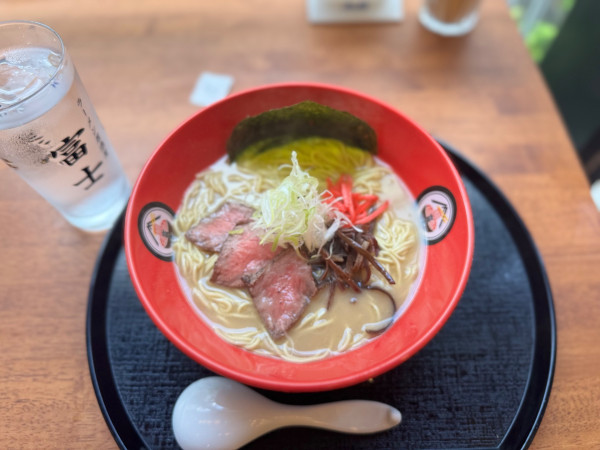 「鶏とんこつラーメン980円＊オープン特価500円」@ラーメン居酒屋 富士の写真