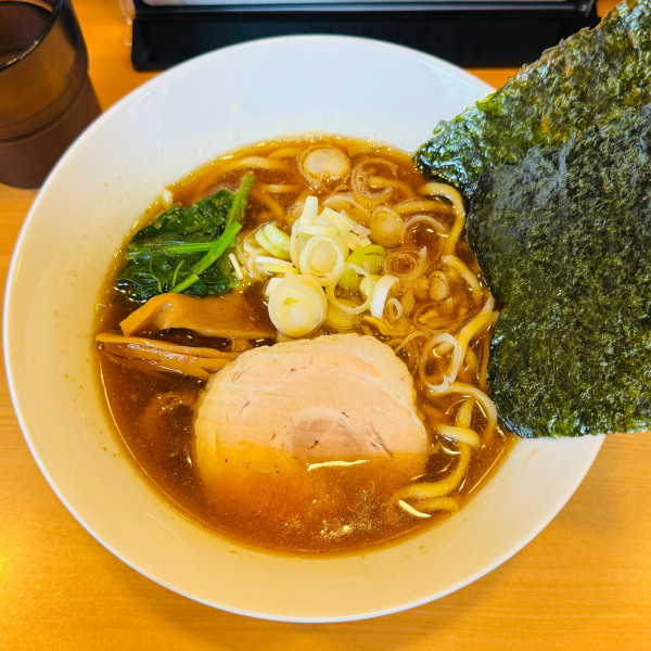 「煮干し醤油らぁめん」@らぁめん雉虎の写真