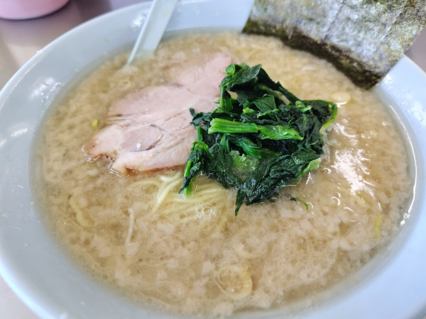 「モーニングサービスラーメン油多め500円（平日、月火木10時」@ラーメンショップ 野田店の写真