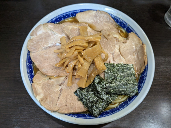 「ラーメン並1050円チャーシュー400円」@中華そば べんてんの写真