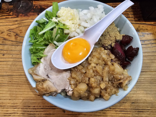 「【限定】冷やしTKM ニンニクアブラ魚粉 1200円」@限界を超えろ 弘前店の写真