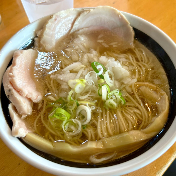 「淡麗鶏SOBA(塩)+チャーシュー」@鶏中華蕎麦 縁真の写真