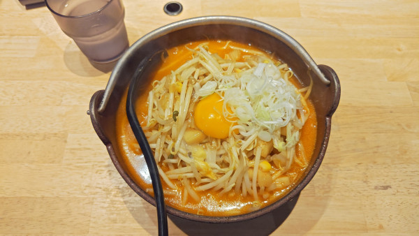 「キムチ納豆ラーメン」@柳家 総本店の写真