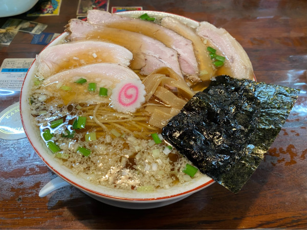 「にんにく鶏がら中華そば（980円）+チャーシュー増し（200円）」@麺酒処 ふくろうの写真