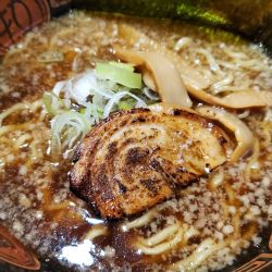 １年１組（濃厚醤油らぅ麺）