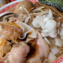 背脂醤油らぁめん