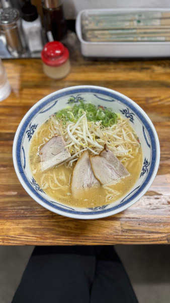「中ラーメン」@マルチョンラーメン 志布志本店の写真