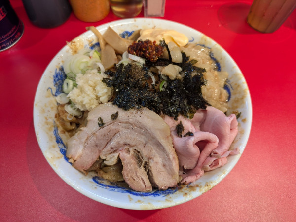 「たれそば大盛（全まし）1100円」@それいけ！たかちゃんラーメン 群馬千代田店の写真