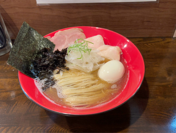 「淡麗　特製（全部のせ）」@麺屋 喜楽明人の写真