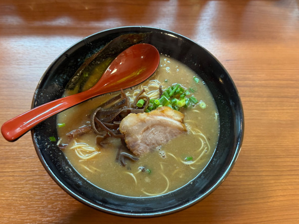 「翔己ラーメン900円＊オープン特価500円」@ど豚こつ 翔己の写真