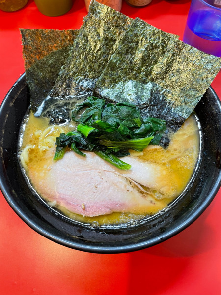 「ラーメン」@家系総本山 ラーメン吉村家の写真
