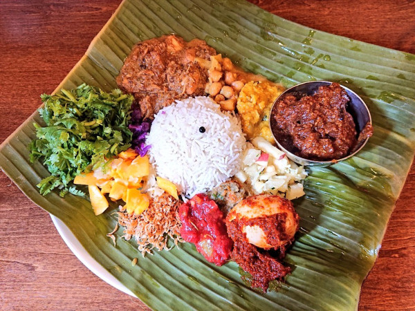 「創作ナシレマ、など」@間借りナシレマ屋シモカワスパイス 高円寺店の写真