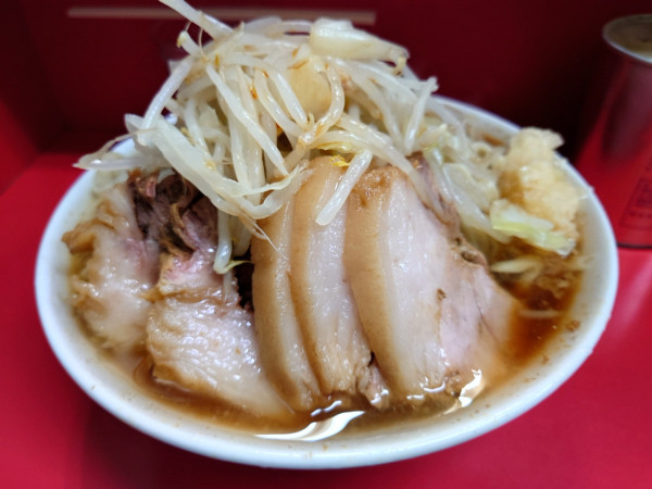 「大豚    ニンニク  カラメ」@ラーメン二郎 三田本店の写真