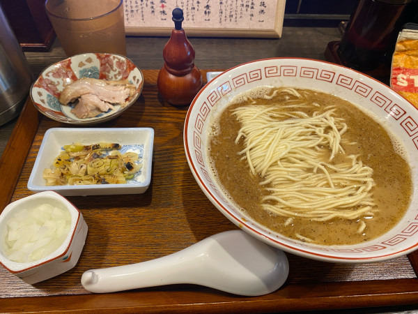 「アジ」@炭火焼き濃厚中華そば 倫道の写真