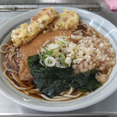 爽亭 JR上野駅7・8 番線ホームの画像