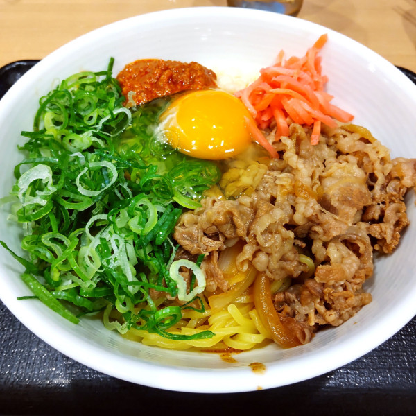 「牛玉スタミナまぜそば（￥767）」@吉野家 蒲田駅前店の写真