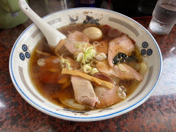 「手打チャーシューワンタン麺、味玉(1275円)」@火風鼎の写真