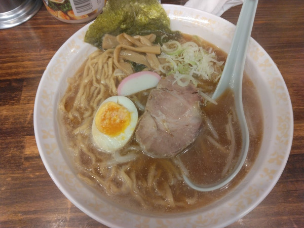 「とんこつ中華850円」@ラーメン 詠多の写真