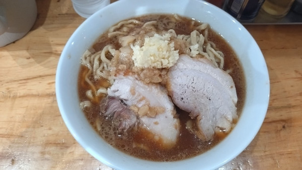 「らーめん(300g)(1000円・野菜なし)」@六麓 豚らーめんの写真