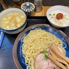 濃厚煮干しそば 丸にたちばなの画像