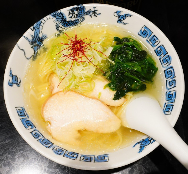 「鶏そば（塩）玉子＋瓶ビール」@麺席 一番鶏の写真