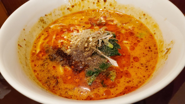 「麻辣担々麺」@おかゆと麺のお店 粥餐庁 さいたま新都心コクーンの写真