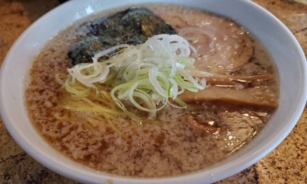 「中間醤油（背脂少々）」@きくちひろきの写真